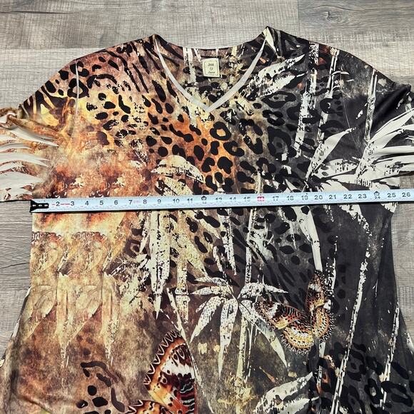 Jess & Jane Plus Size 2X Microfiber Tunic Studded Butterfly Cheetah AOP Boho Top - Picture 6 of 7